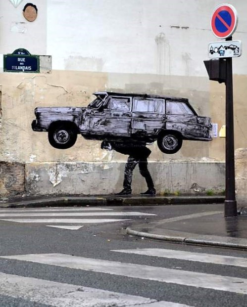 ‘Enlèvement’ New Street Piece by Levalet In Paris