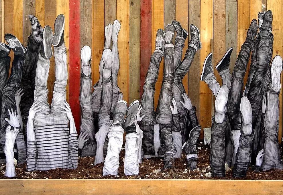 LEVALET. Culture. La réserve Malakoff - Exposition le grand 8 - 2016